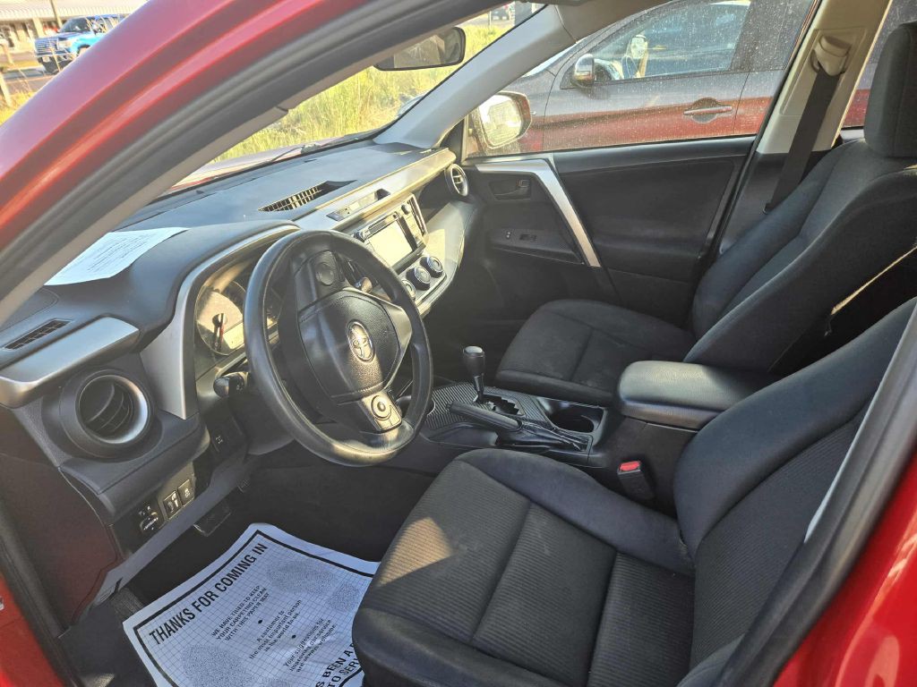 2015 Toyota Rav4 Image 7