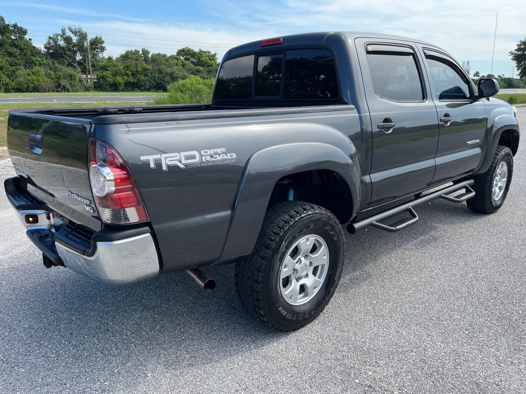 2013 Toyota Tacoma Image 4
