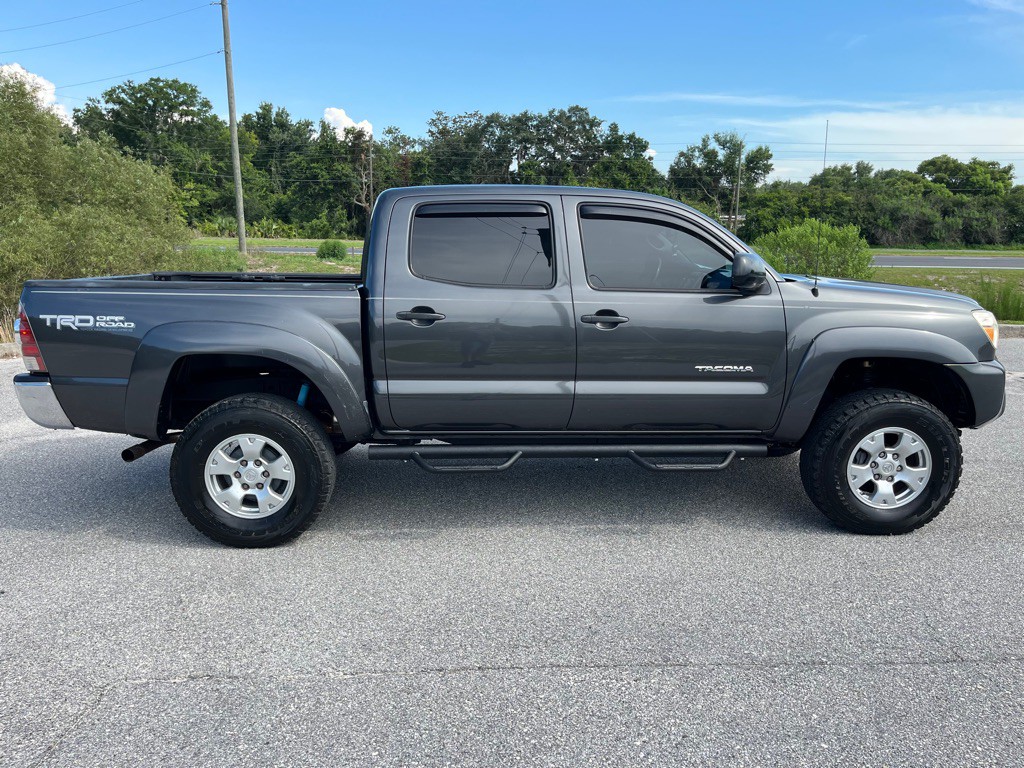2013 Toyota Tacoma Image 5