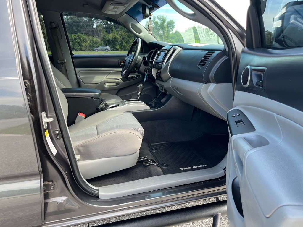 2013 Toyota Tacoma Image 7