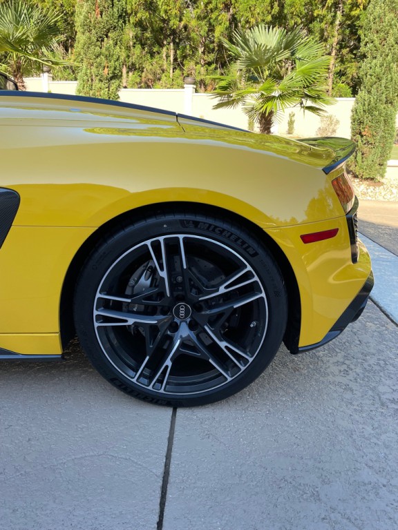2023 Audi R8 Image 16