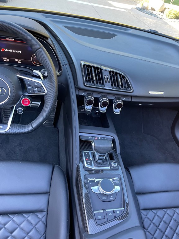 2023 Audi R8 Image 20