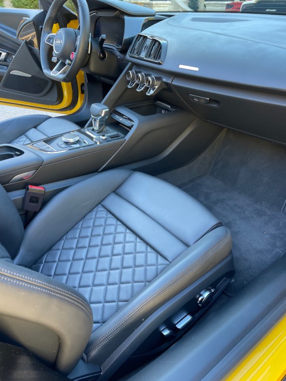 2023 Audi R8 Image 24