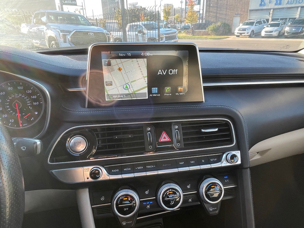 2019 Genesis G70 Image 20