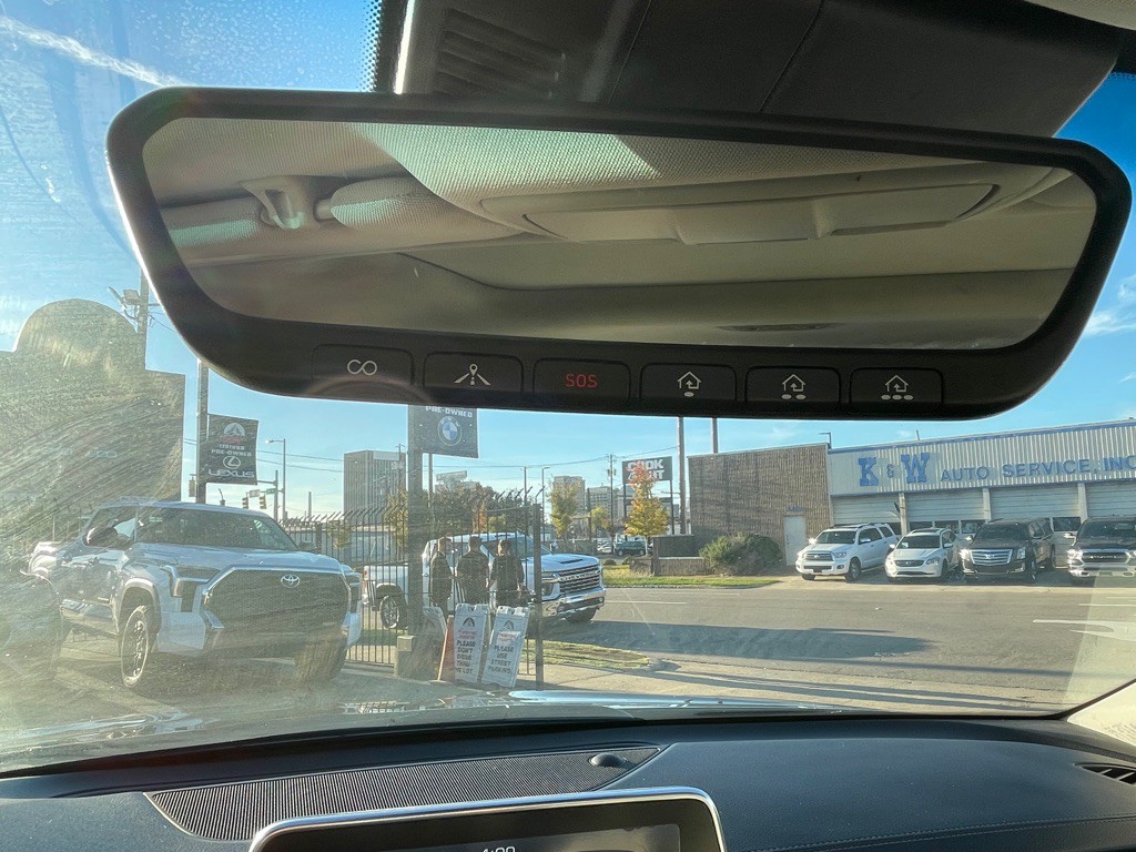 2019 Genesis G70 Image 27