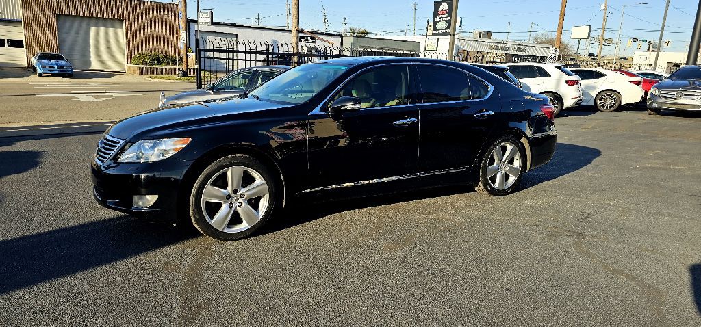 2010 Lexus LS 460 Image 3