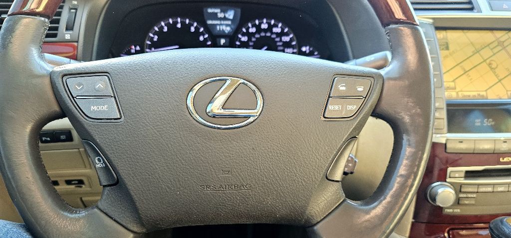 2010 Lexus LS 460 Image 21
