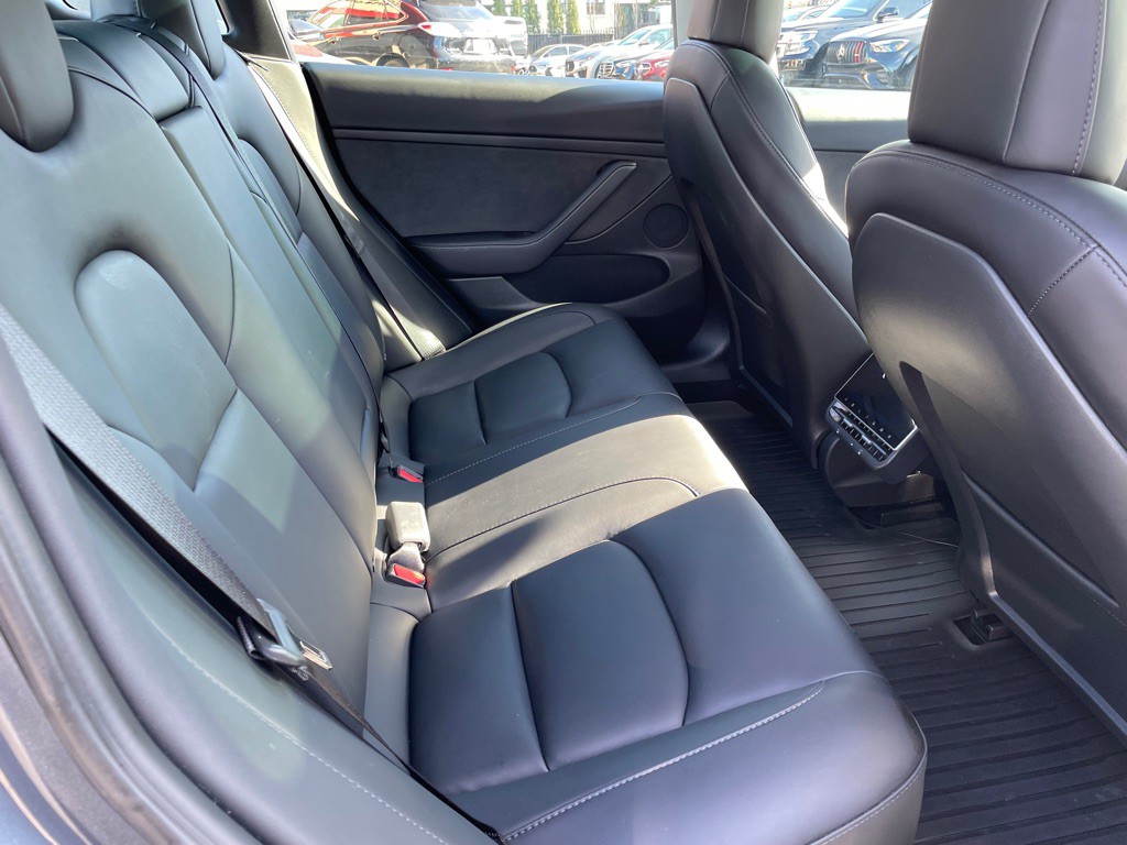 2023 Tesla Model 3 Image 14