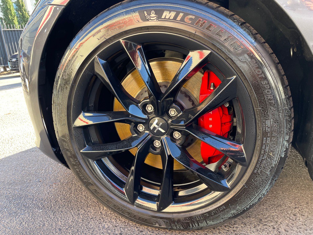 2023 Tesla Model 3 Image 28