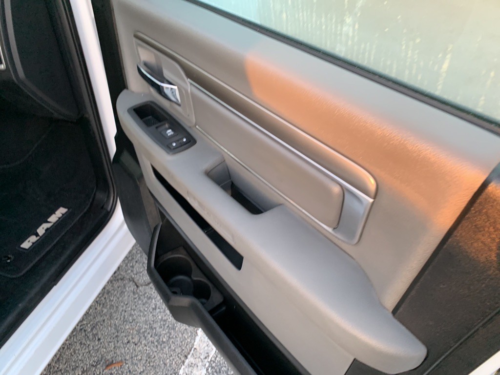 2017 RAM 1500 Image 17