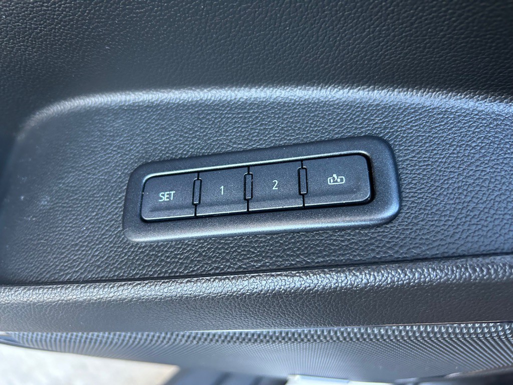 2019 Chevrolet Tahoe Image 24