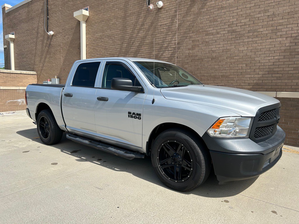 2018 RAM 1500 Image 1