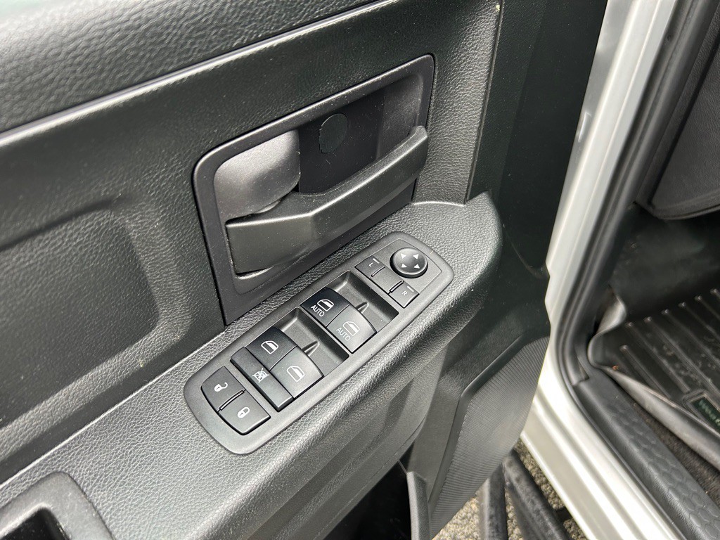 2018 RAM 1500 Image 16