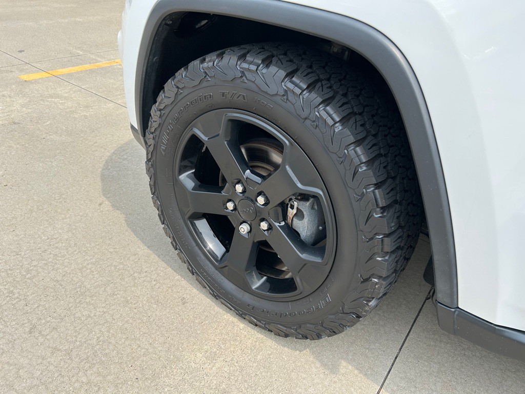 2019 Jeep Grand Cherokee Image 13