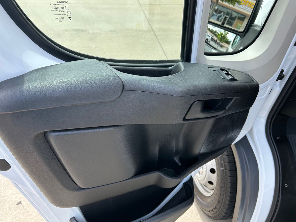 2018 RAM Promaster Image 15