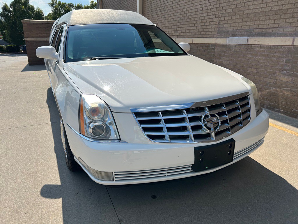 2009 Cadillac DTS Image 6