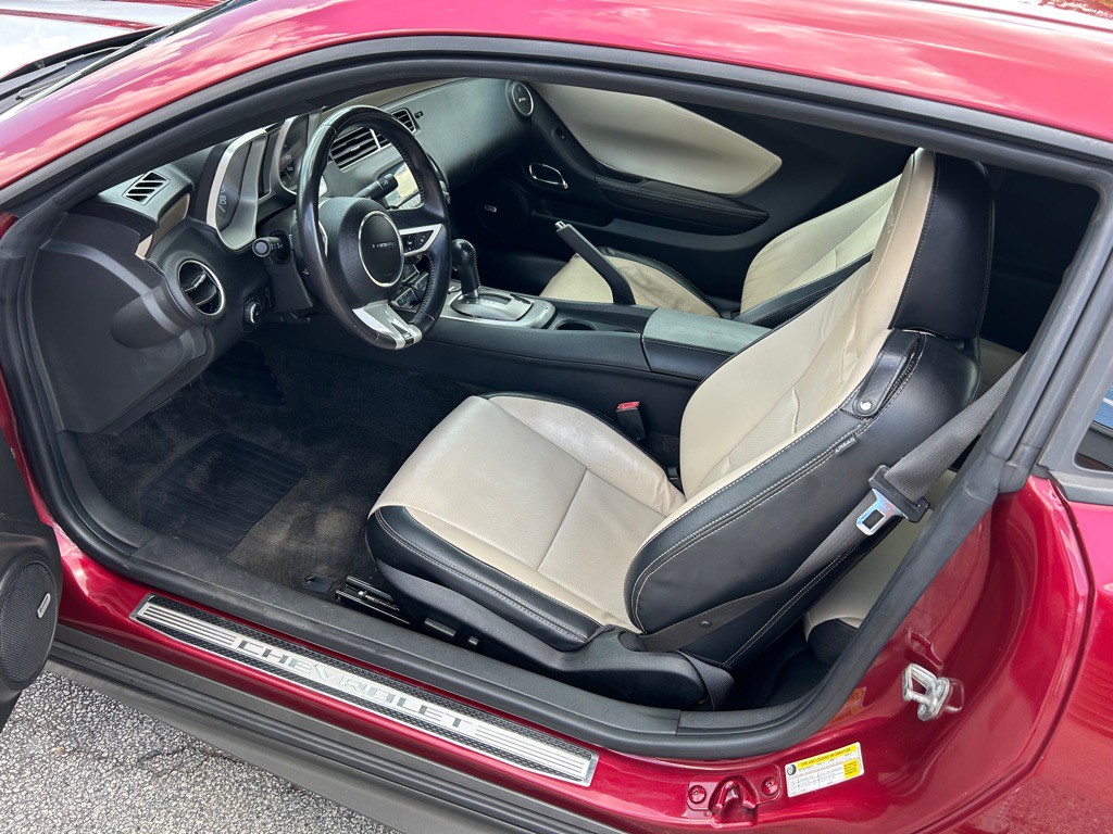 2010 Chevrolet Camaro Image 22