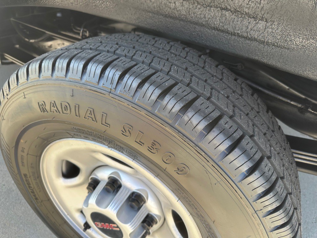 2018 Chevrolet Express Image 11