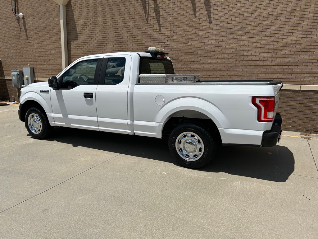 2017 Ford F-150 Image 12
