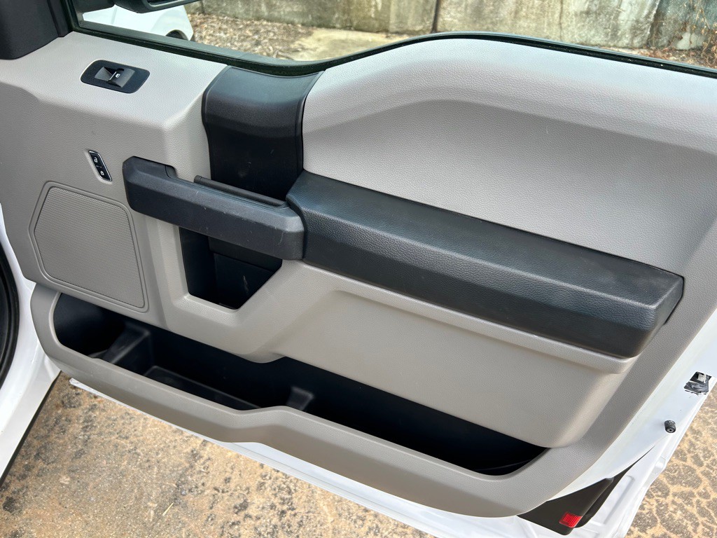 2017 Ford F-150 Image 18