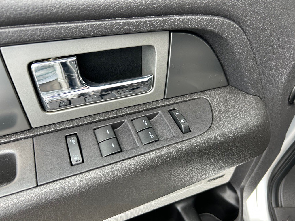 2013 Ford F-150 Image 12