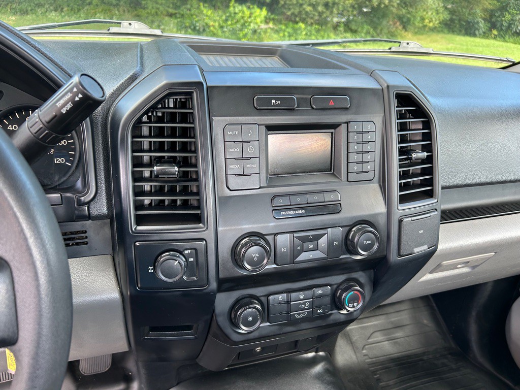 2016 Ford F-150 Image 15