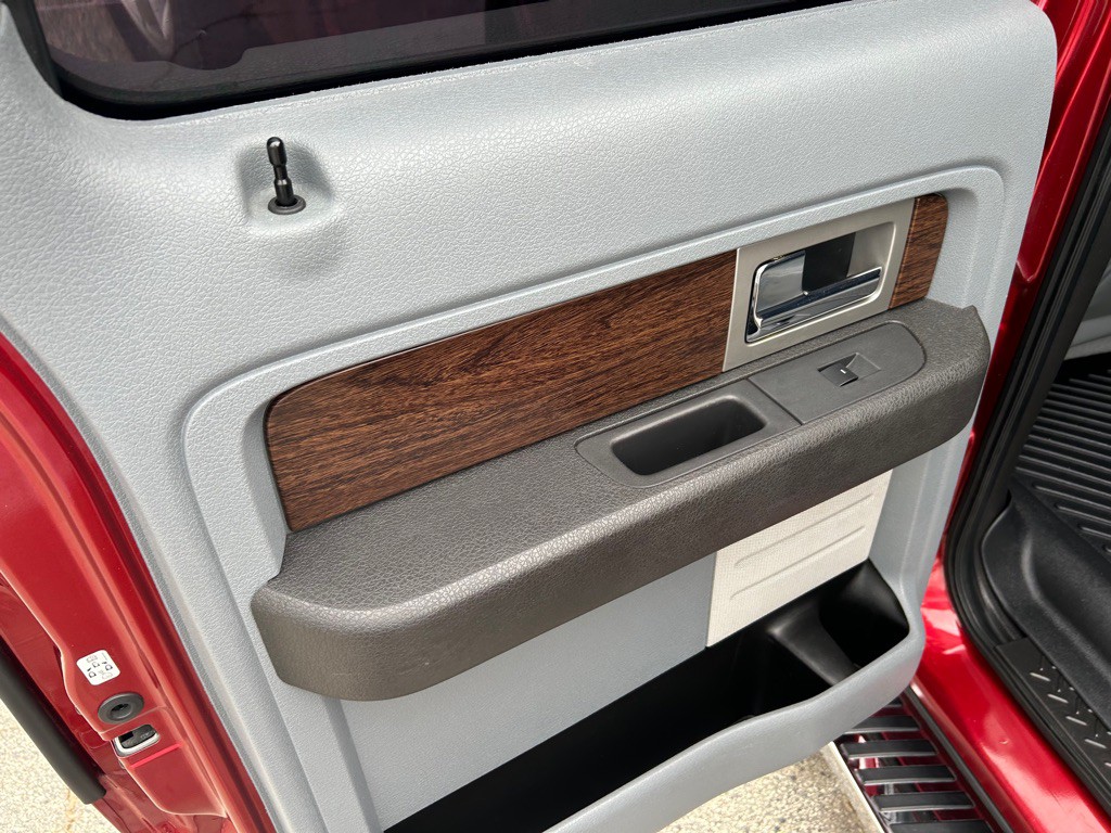 2013 Ford F-150 Image 23