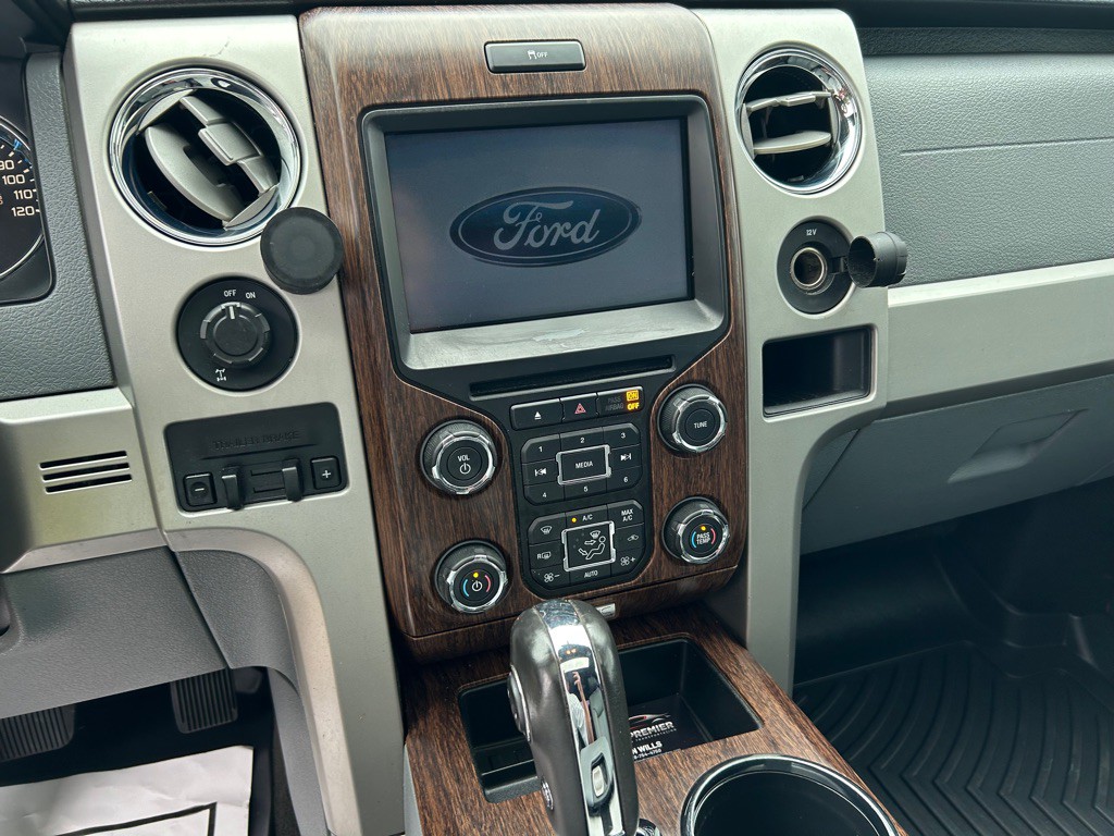 2013 Ford F-150 Image 28