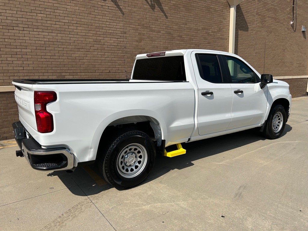 2019 Chevrolet Silverado 1500 Image 8