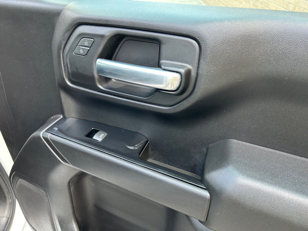 2019 Chevrolet Silverado 1500 Image 19