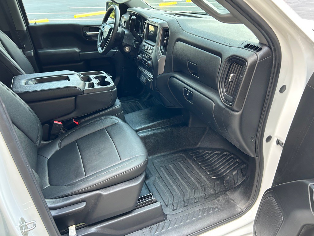 2019 Chevrolet Silverado 1500 Image 17