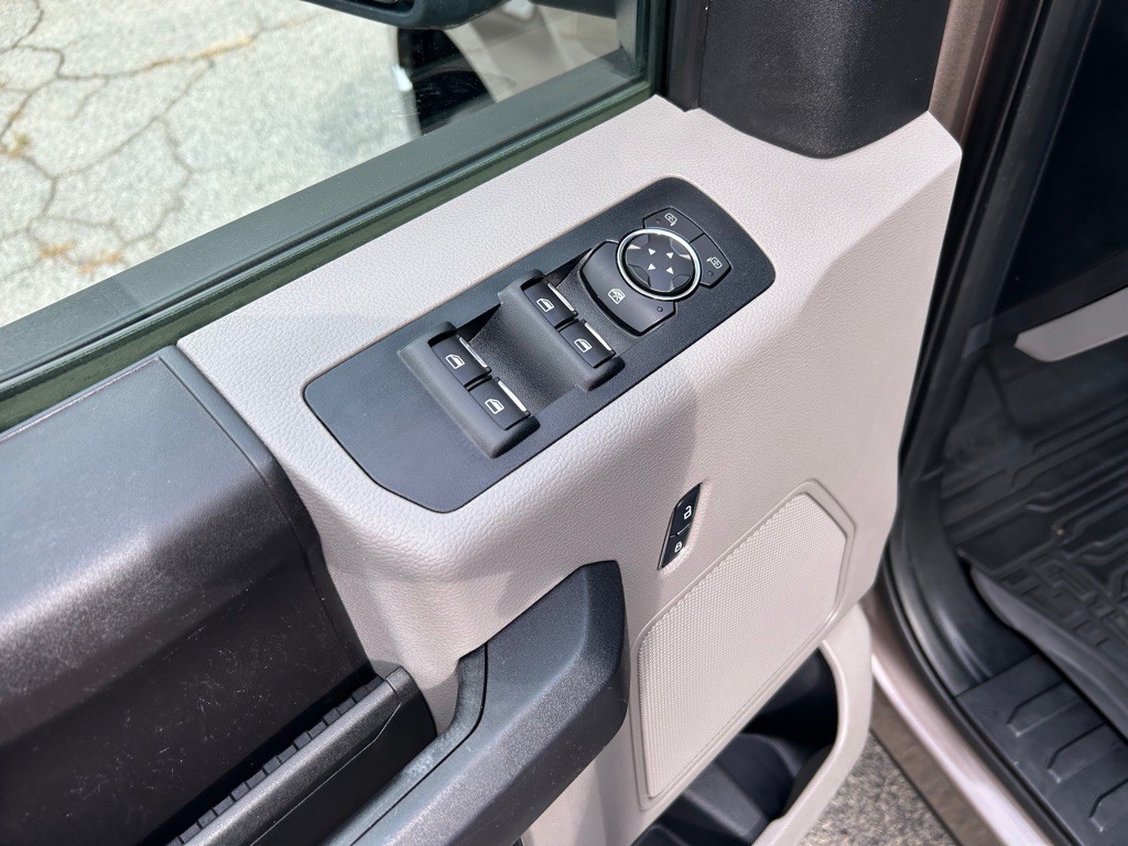 2018 Ford F-150 Image 12