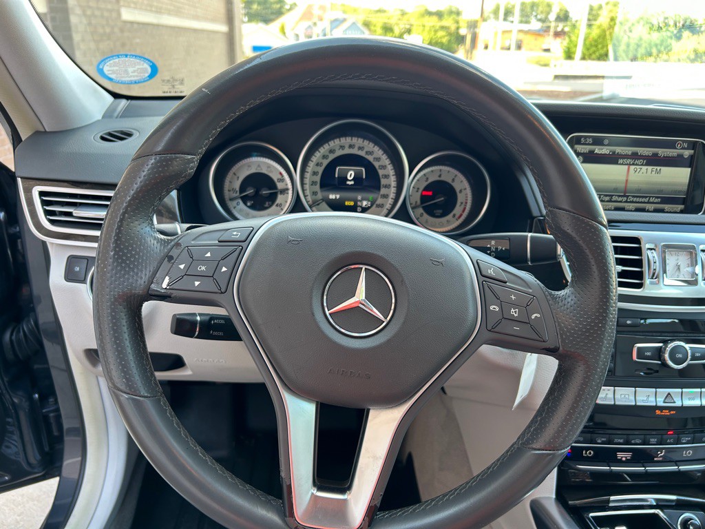 2014 Mercedes-Benz E-Class Image 15