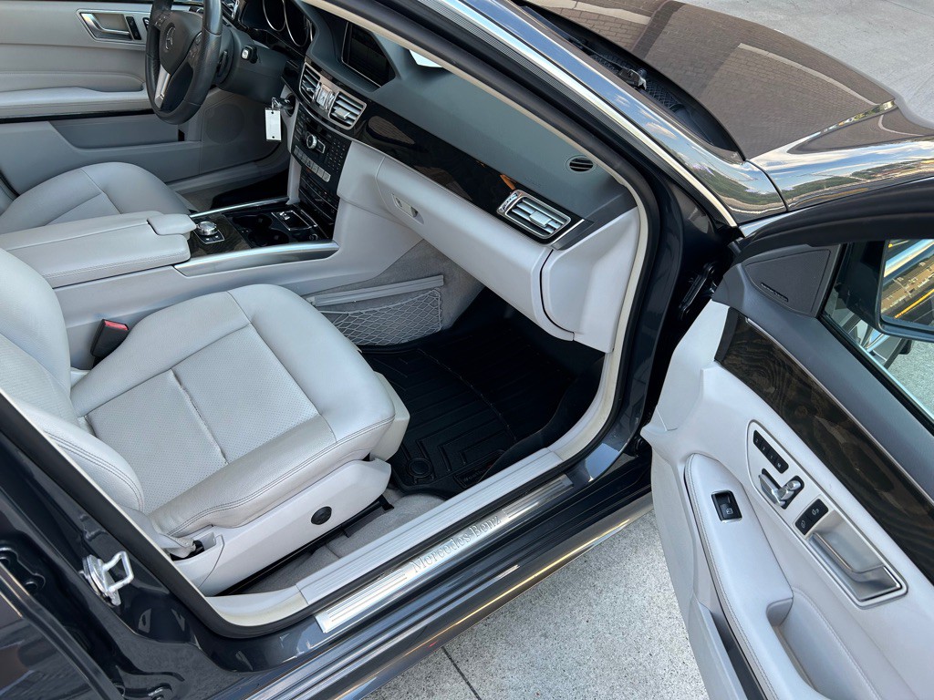 2014 Mercedes-Benz E-Class Image 17