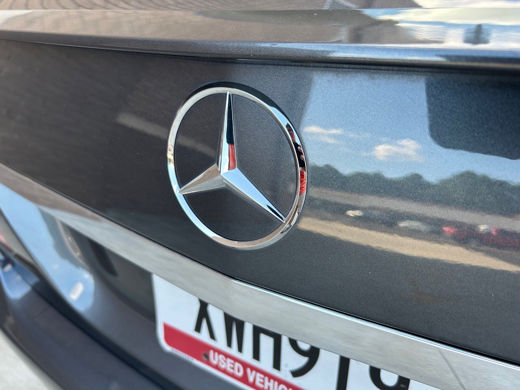 2014 Mercedes-Benz E-Class Image 28