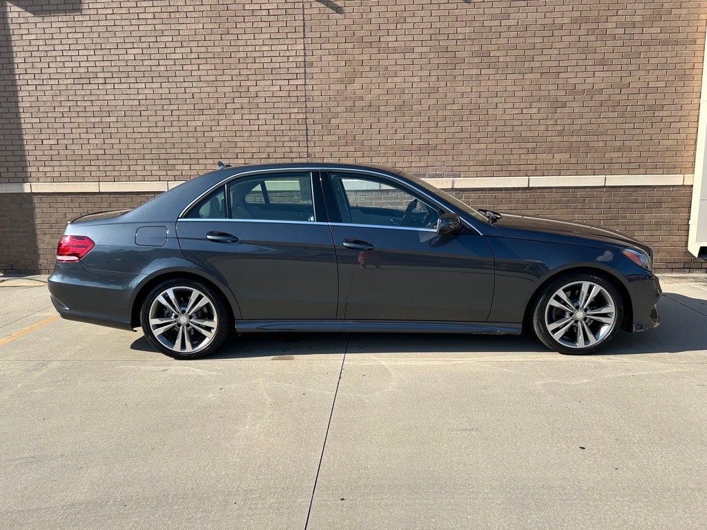 2014 Mercedes-Benz E-Class Image 1