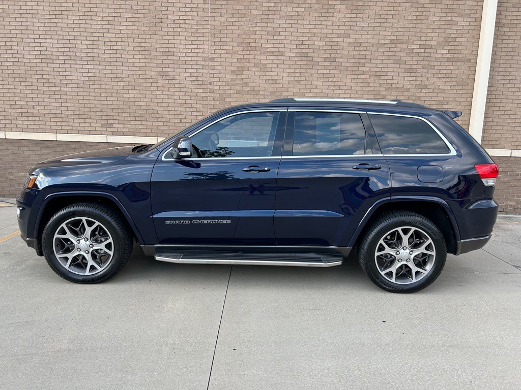 2018 Jeep Grand Cherokee Image 3