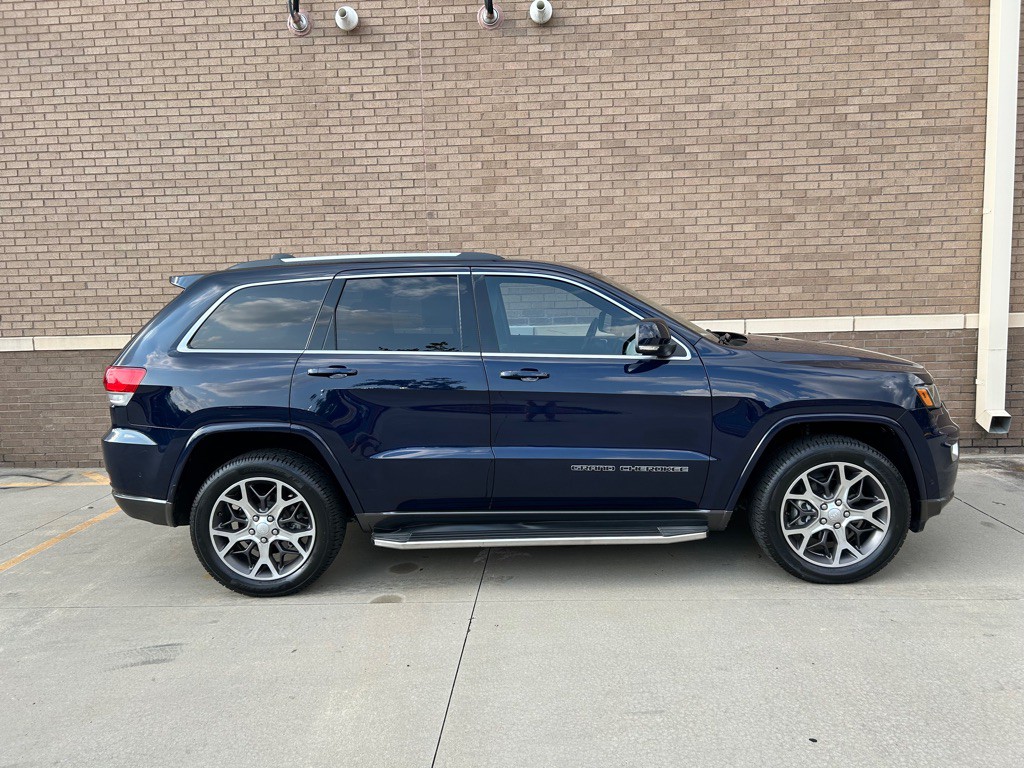 2018 Jeep Grand Cherokee Image 7