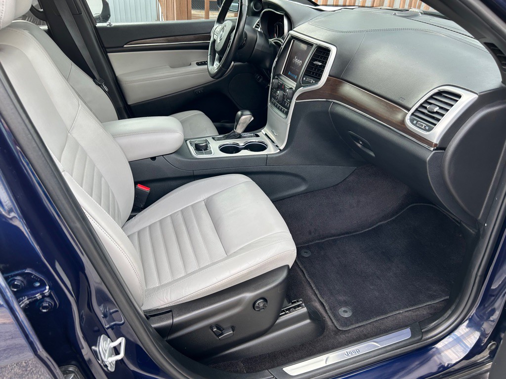 2018 Jeep Grand Cherokee Image 16