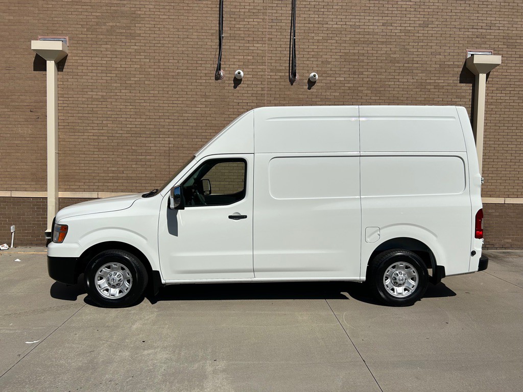 2019 Nissan NV Image 8