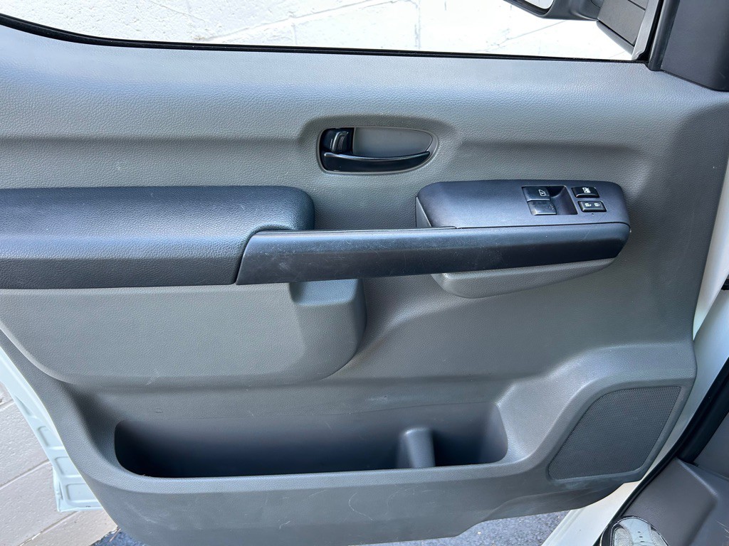 2019 Nissan NV Image 18