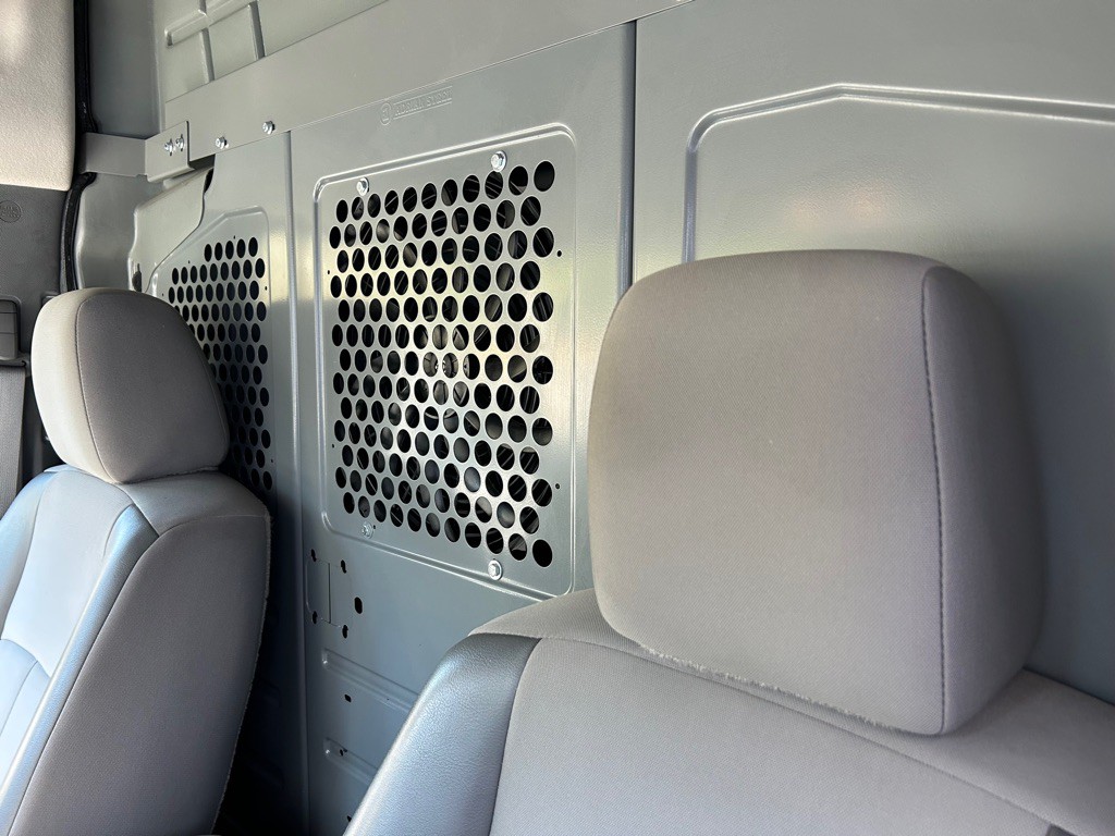 2019 Nissan NV Image 22