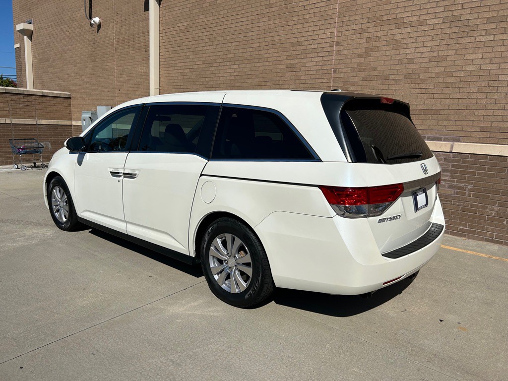 2016 Honda Odyssey Image 9