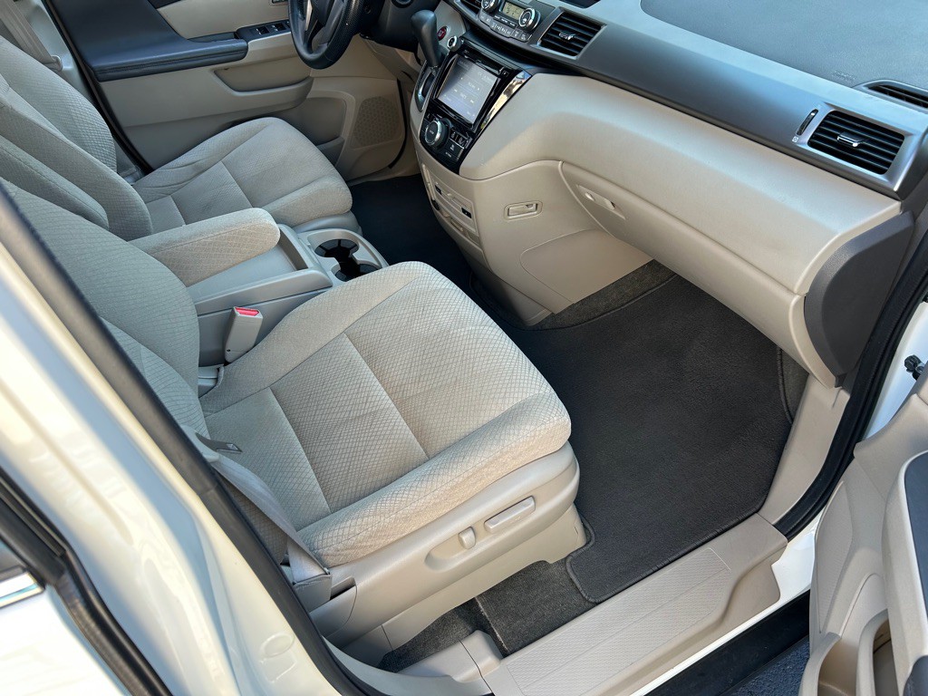 2016 Honda Odyssey Image 18