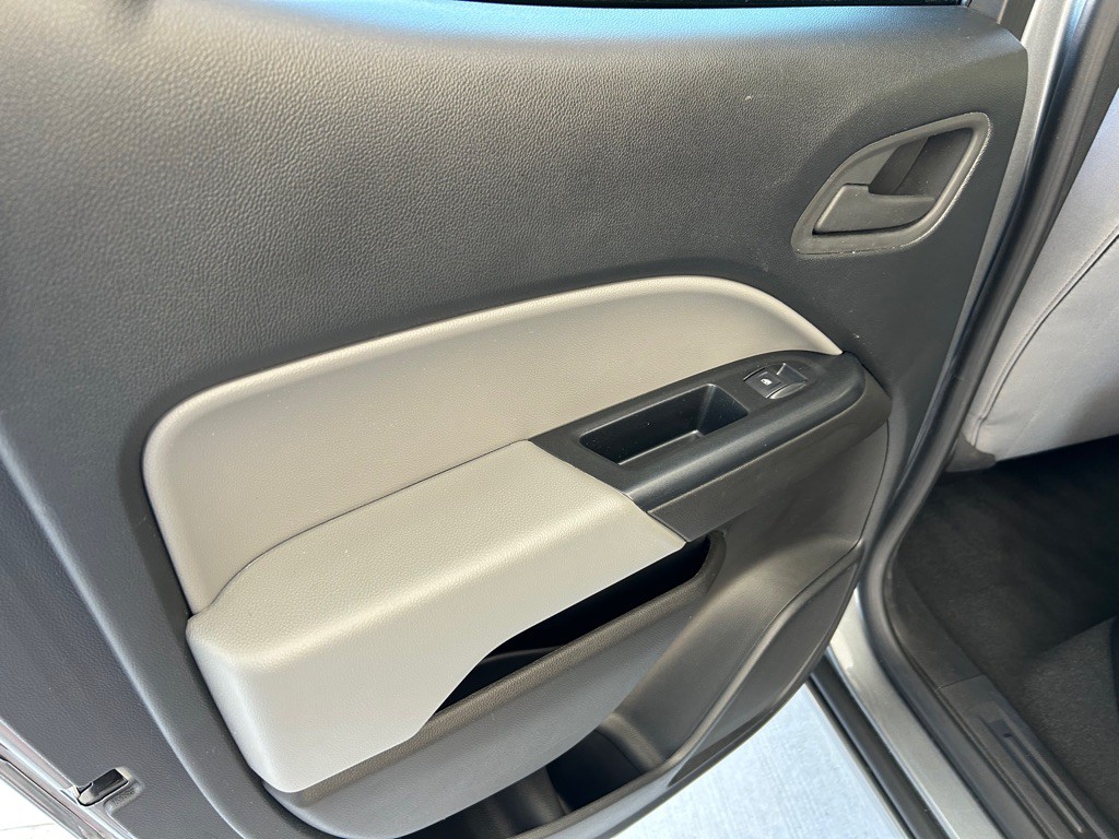 2022 Chevrolet Colorado Image 15