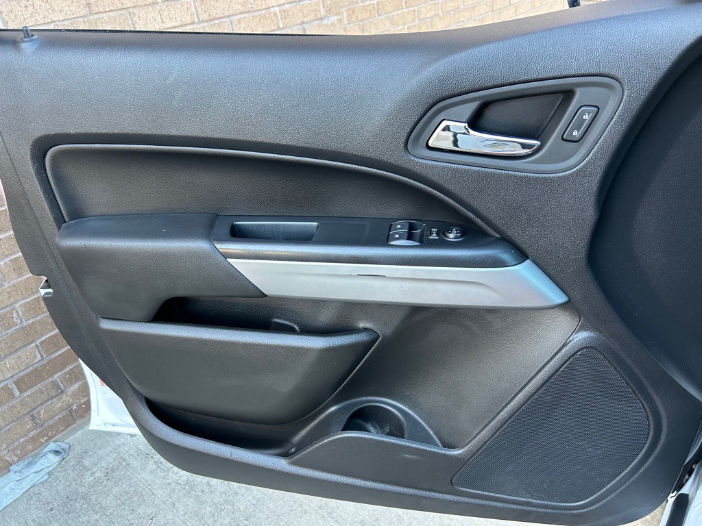 2022 Chevrolet Colorado Image 15