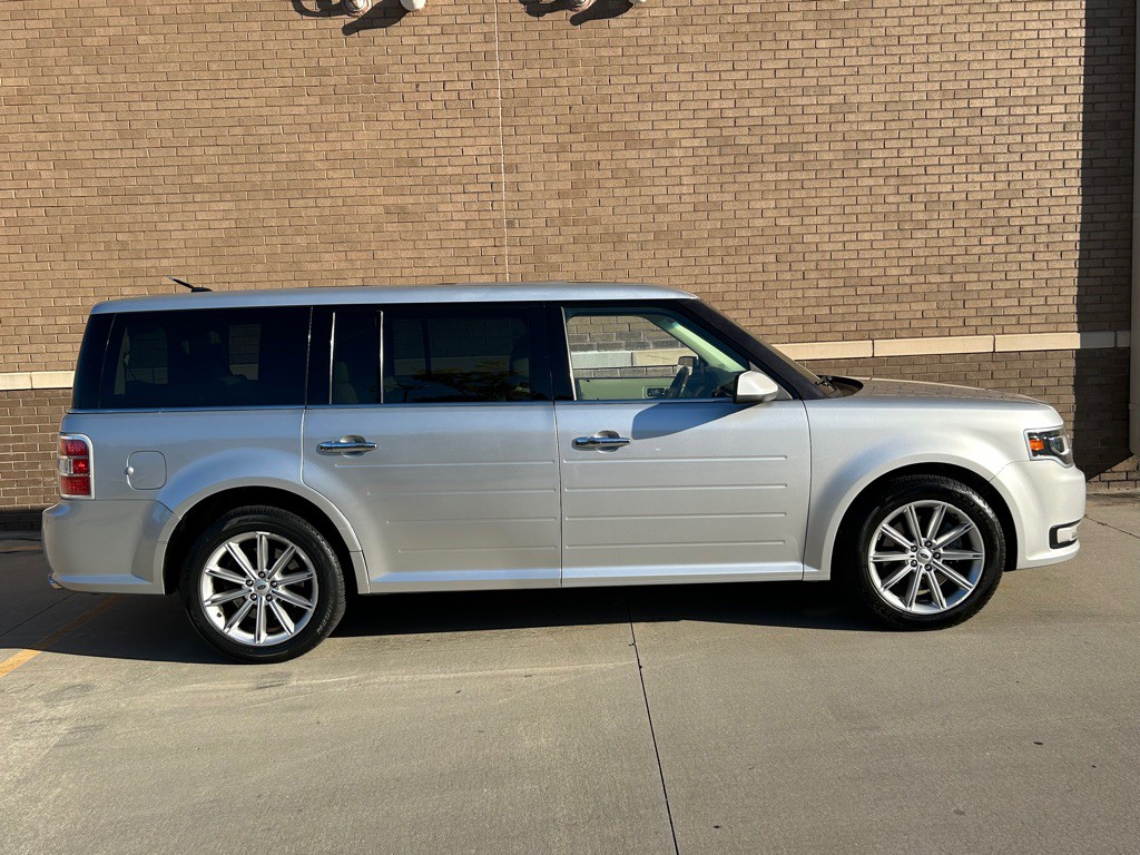 2017 Ford Flex Image 7