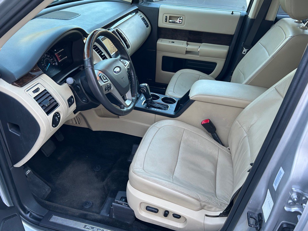 2017 Ford Flex Image 14