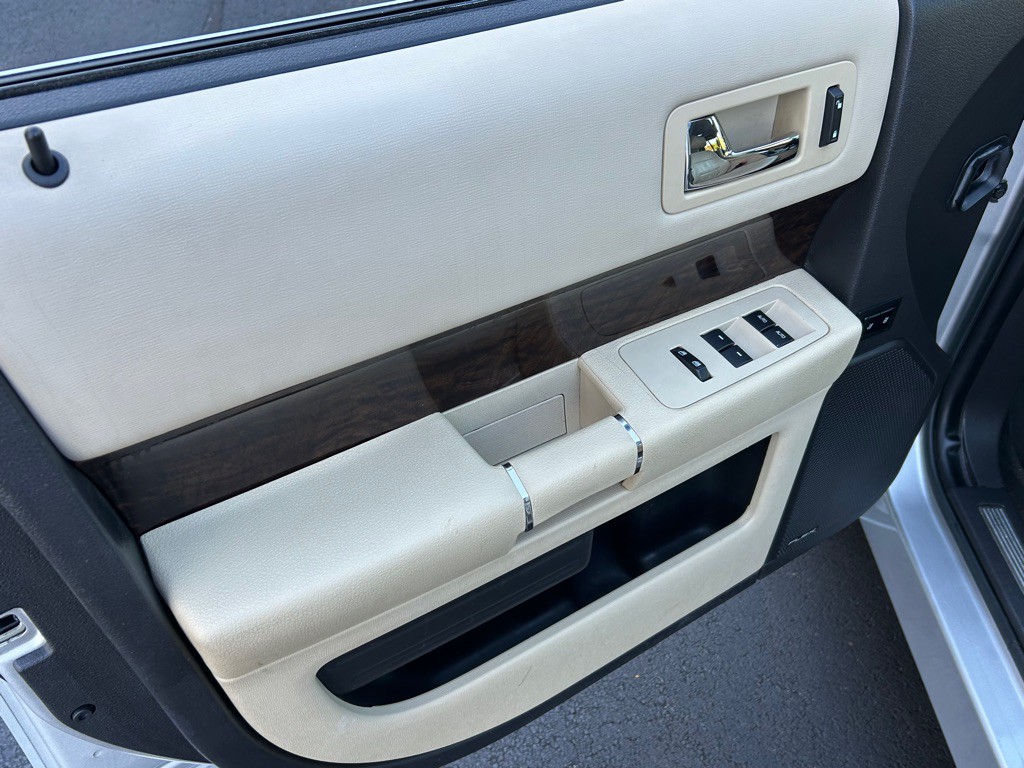 2017 Ford Flex Image 20