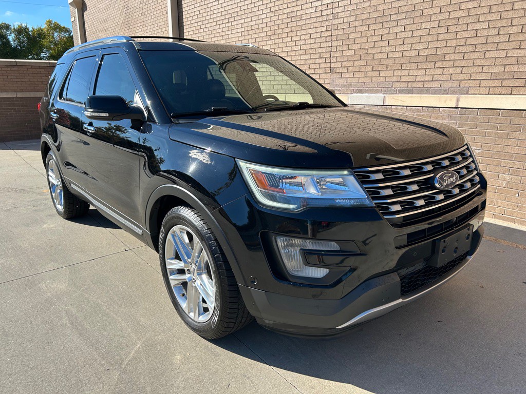 2016 Ford Explorer Image 4